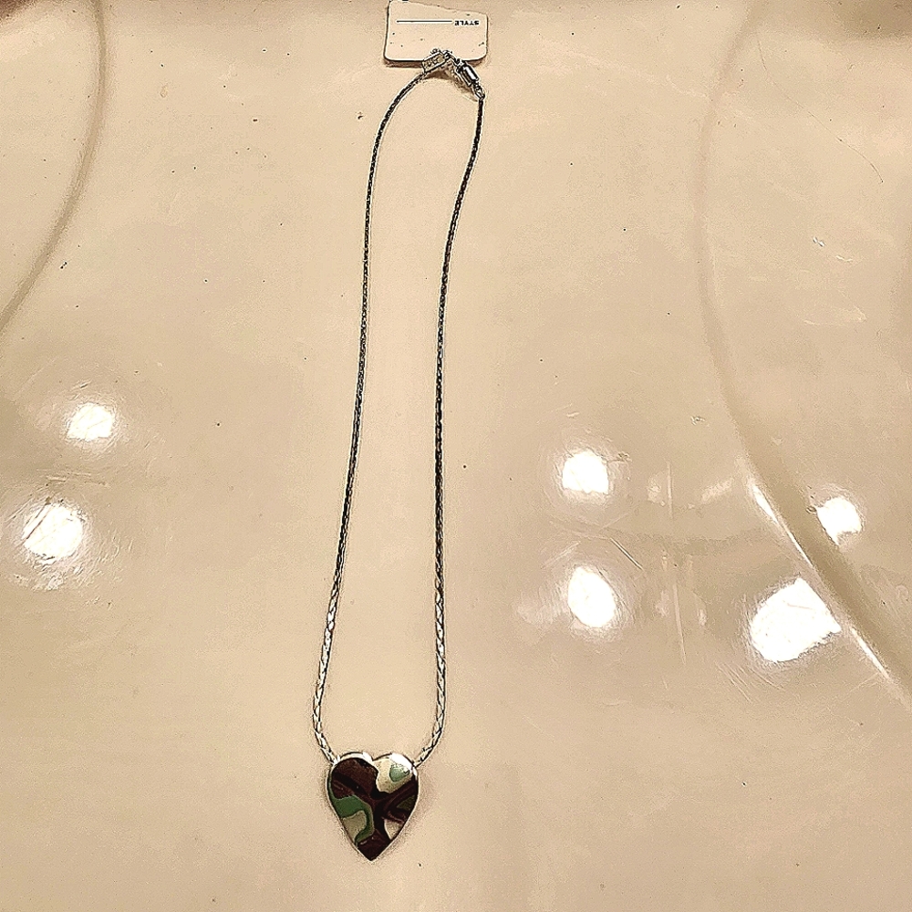 Vintage Ladies Victorian  silver heart pendant chain necklace 16" Act II